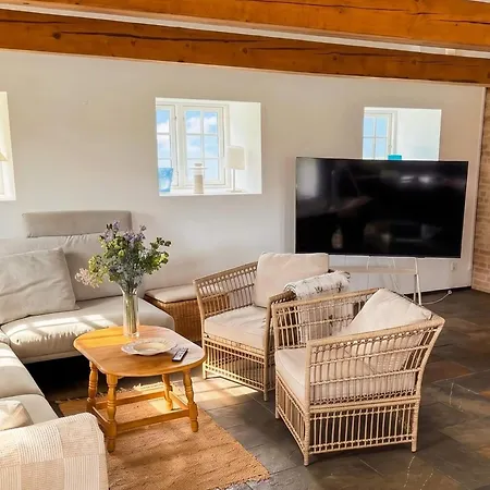 Holiday home 5 Star In *